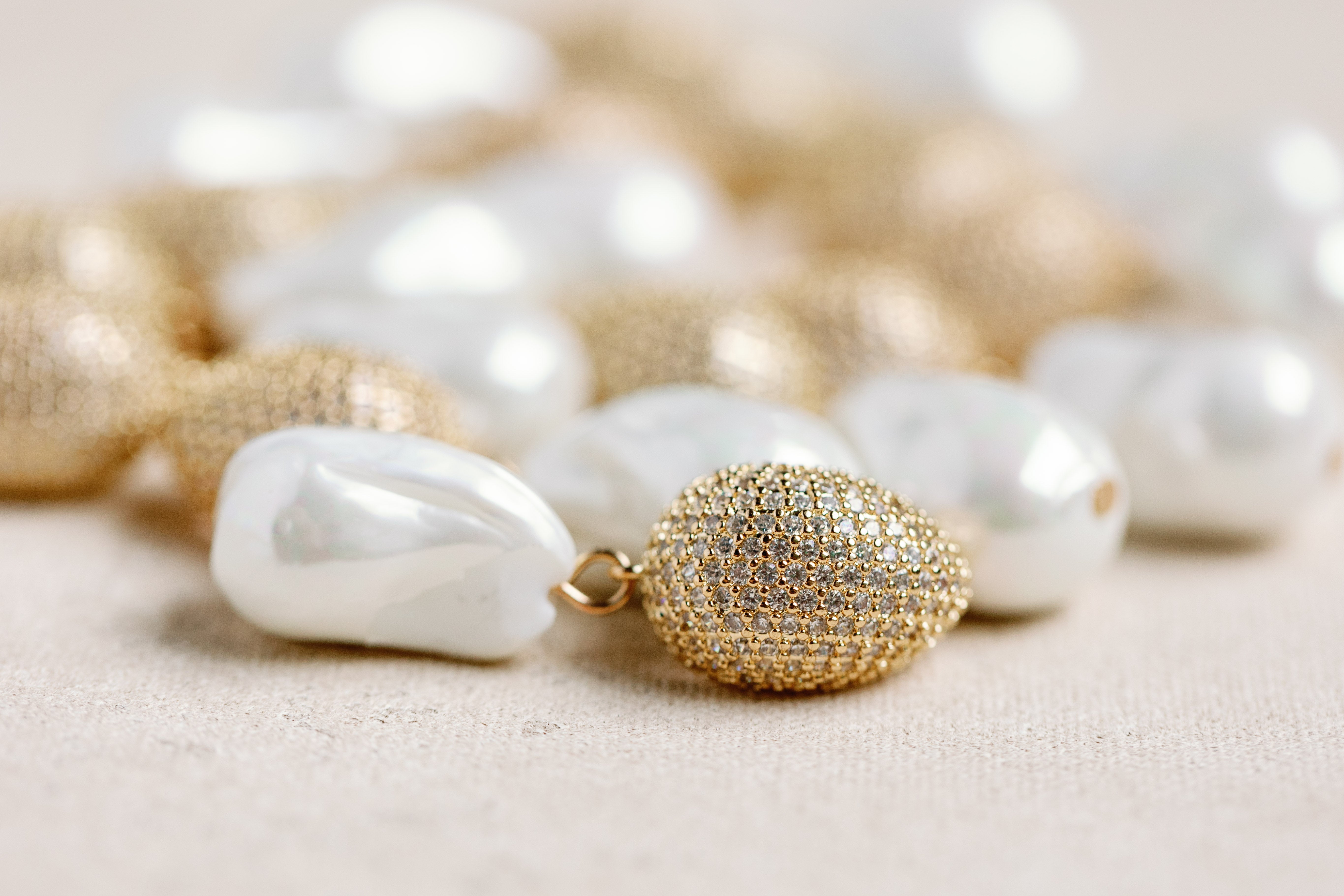 Sparkling Vintage Chunky Gold and Pearl Drop Earrings